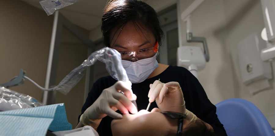 Dr Mary Phan Teeth Whitening