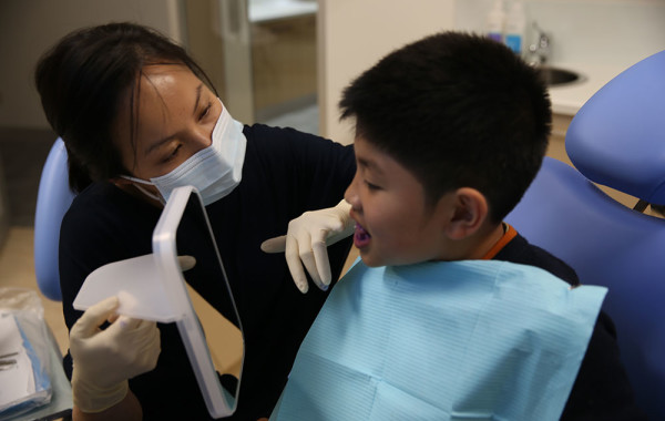 Dr Mary Phan dentist